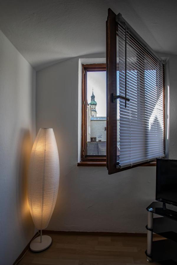 Old Town Studio Apartment Hall in Tirol Bagian luar foto