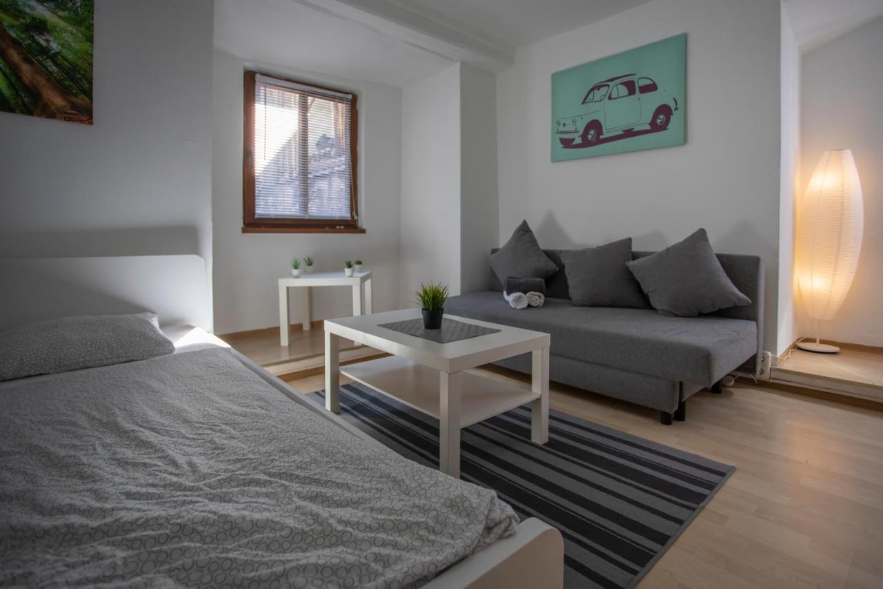 Old Town Studio Apartment Hall in Tirol Bagian luar foto